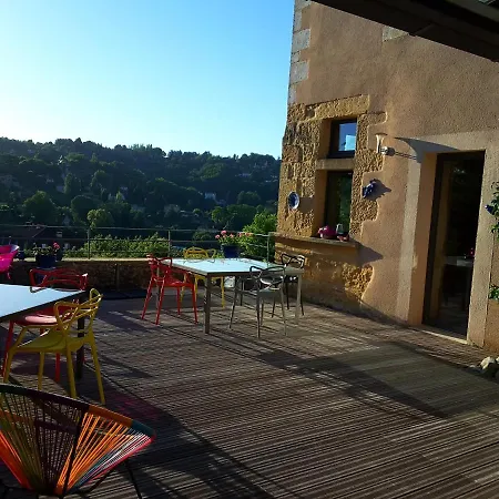 La Maison Du Moulin A Vent Bed and breakfast