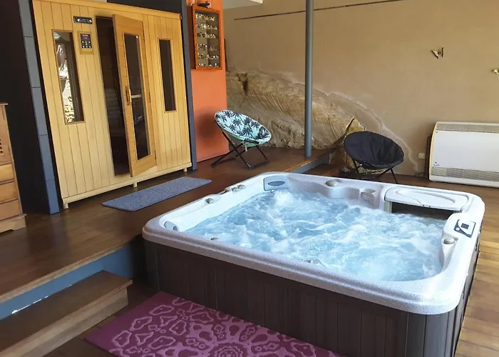 La Maison Du Moulin A Vent 4* Sarlat